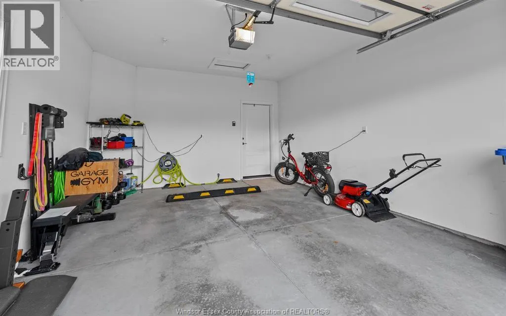 213 MEADOWVIEW