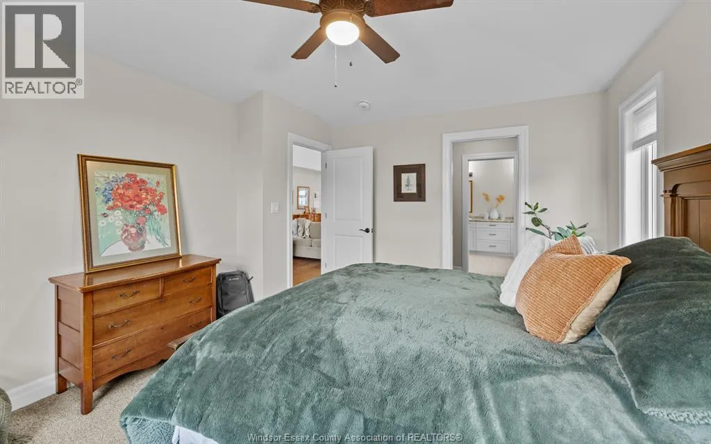 213 MEADOWVIEW