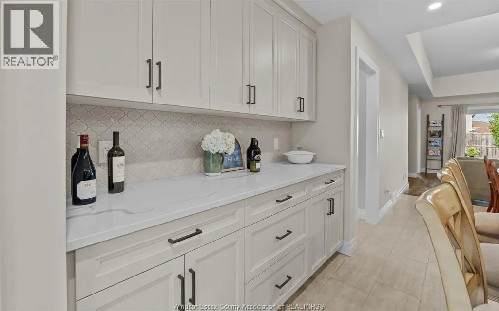 213 MEADOWVIEW
