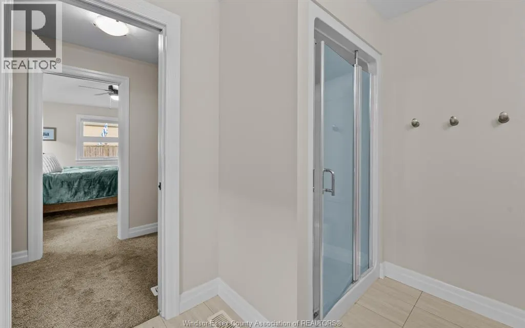 213 MEADOWVIEW