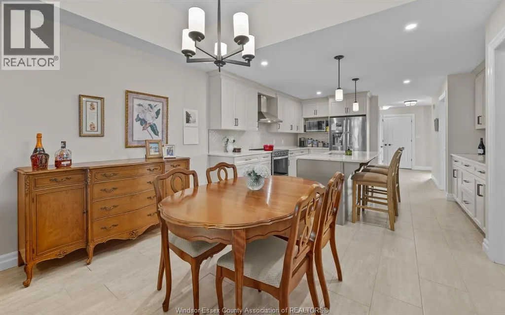 213 MEADOWVIEW