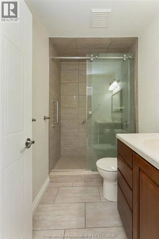1547 Grand Marais ROAD West Unit# 406