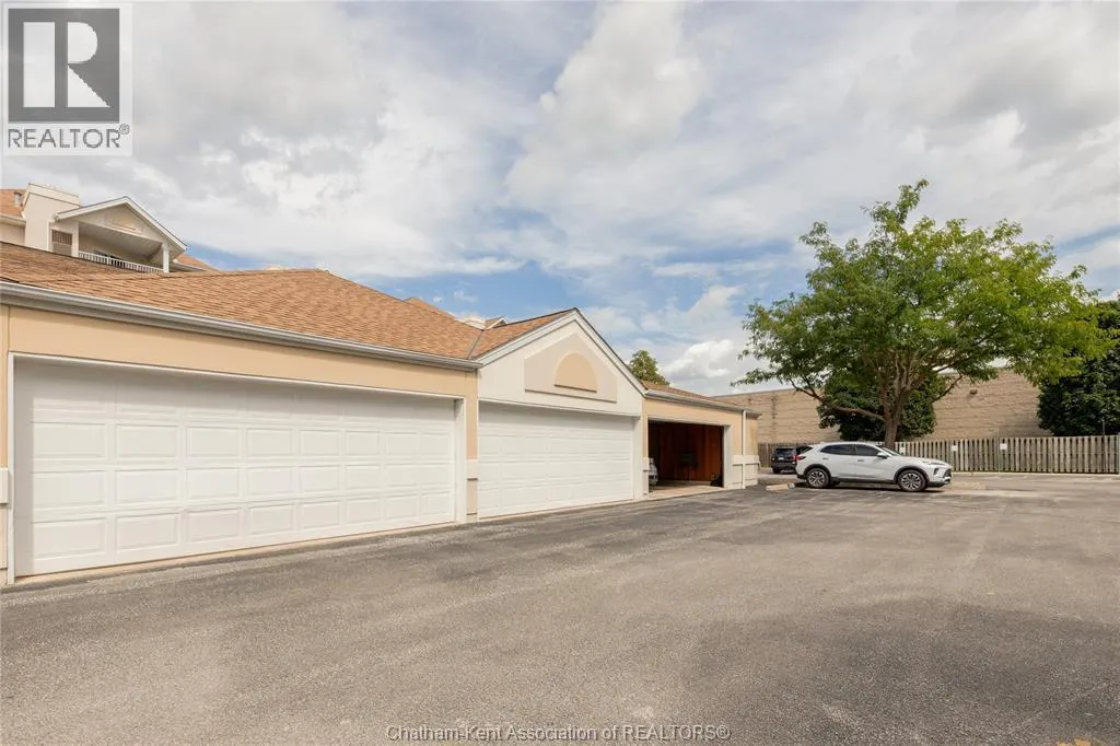 1547 Grand Marais ROAD West Unit# 406