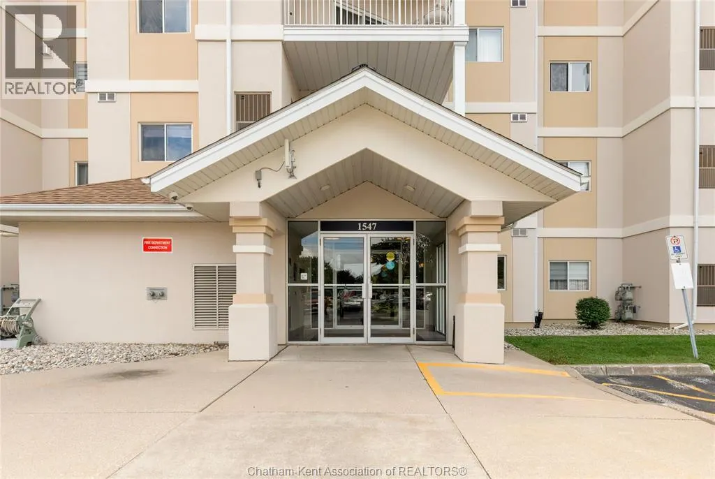 1547 Grand Marais ROAD West Unit# 406