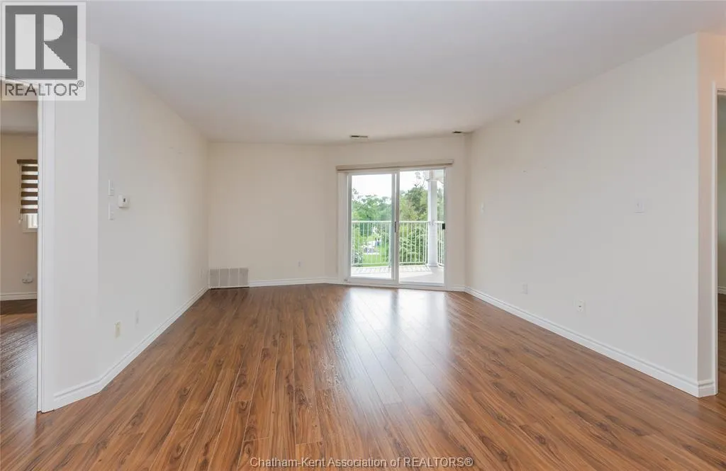 1547 Grand Marais ROAD West Unit# 406