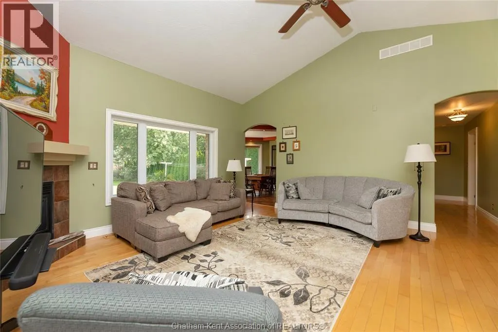 2958 County Rd 20 ...