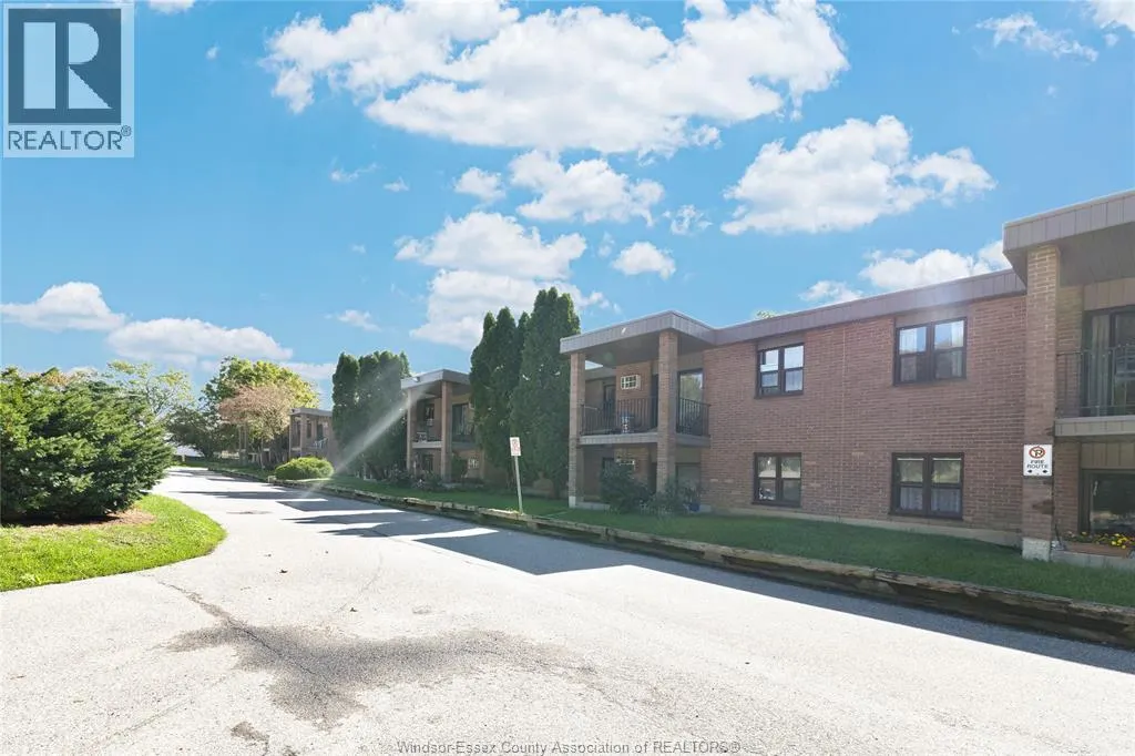 12 Montgomery Unit# A205