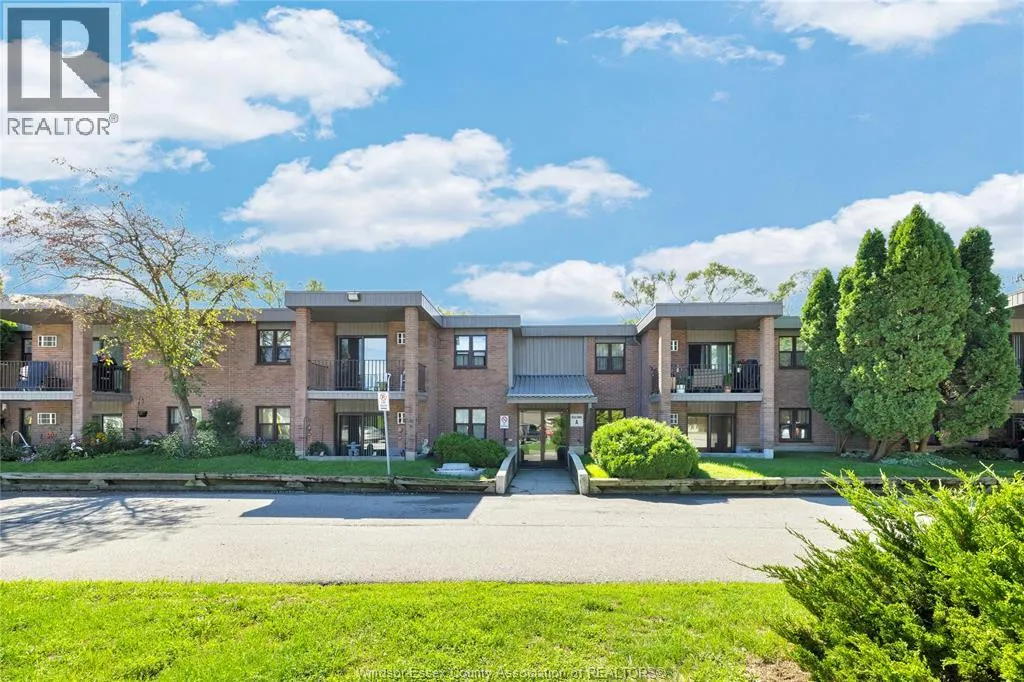 12 Montgomery Unit# A205