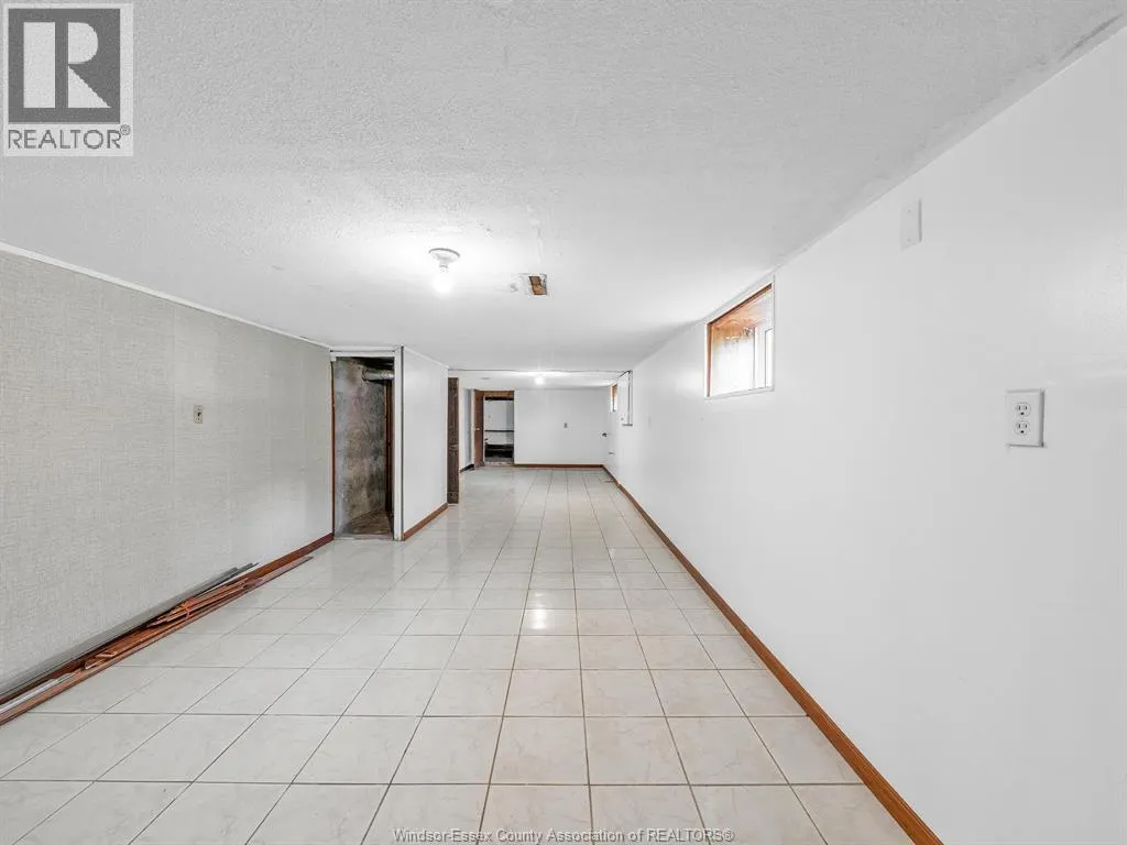 534 MERSEA RD 3