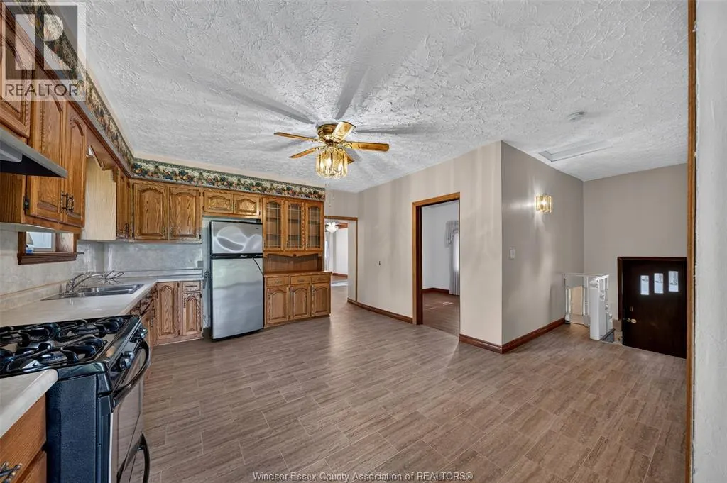 534 MERSEA RD 3
