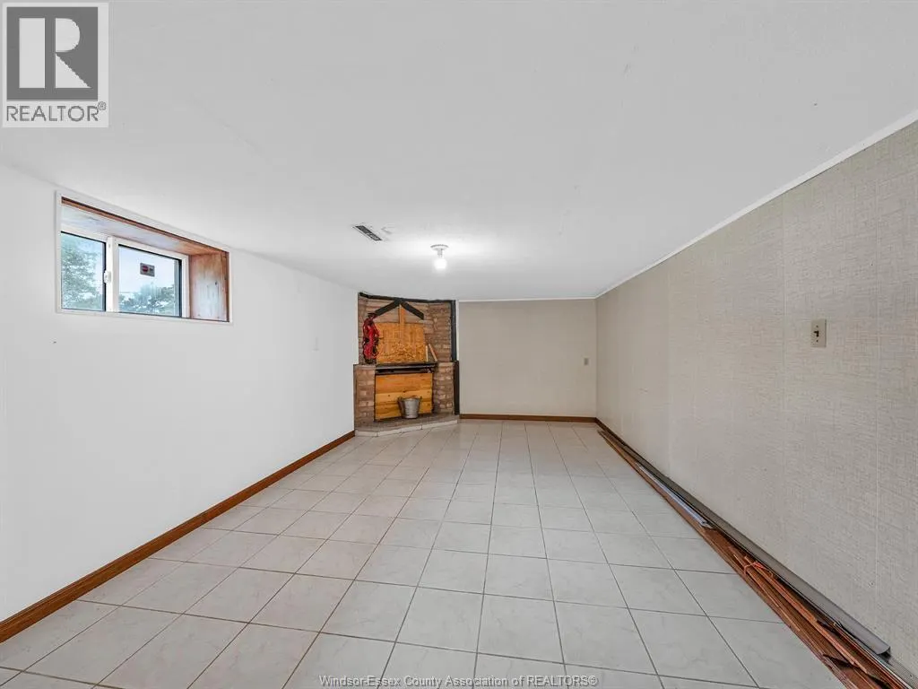 534 MERSEA RD 3