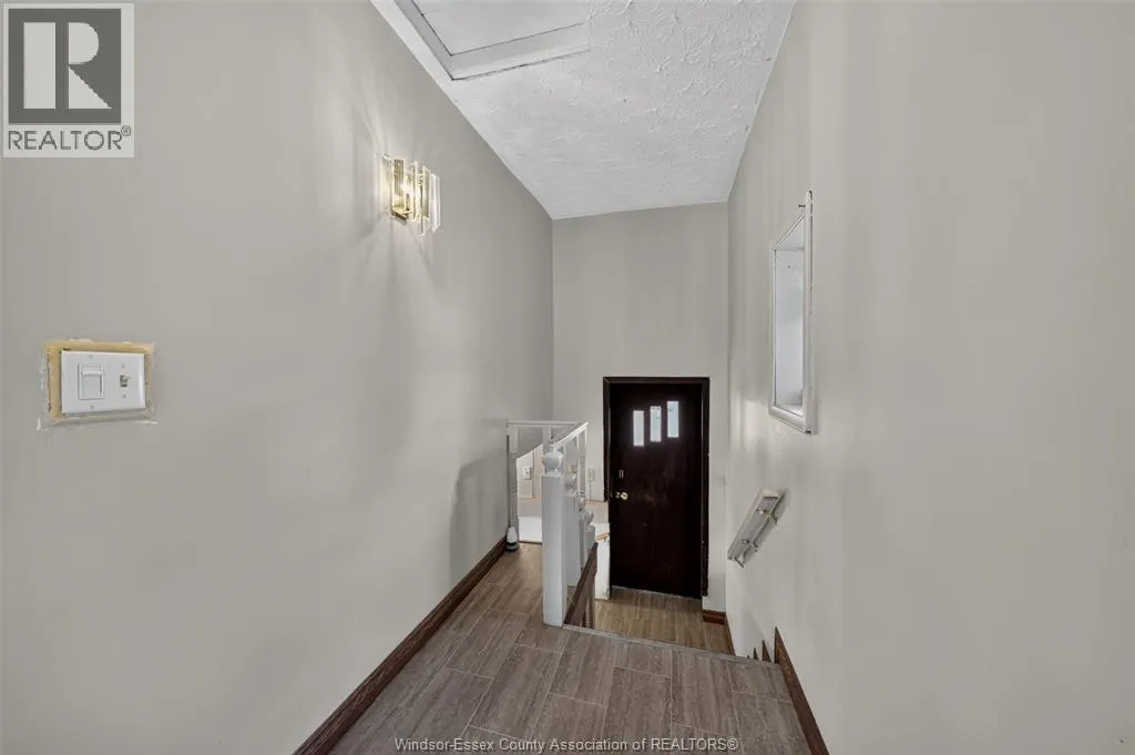 534 MERSEA RD 3