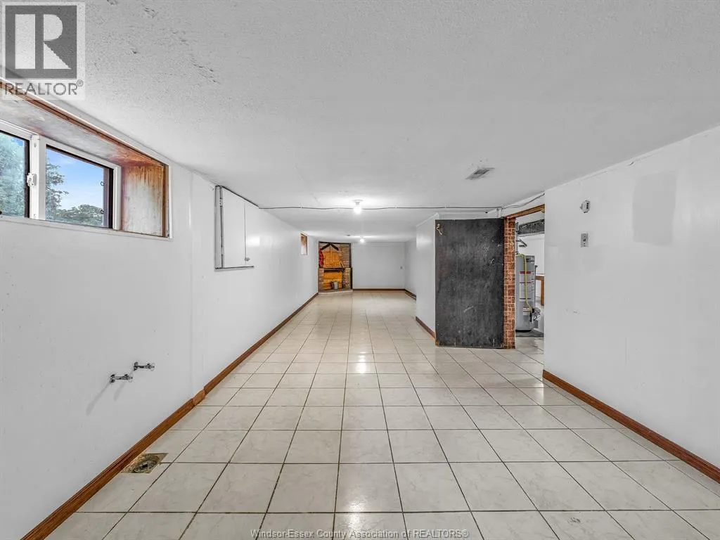 534 MERSEA RD 3