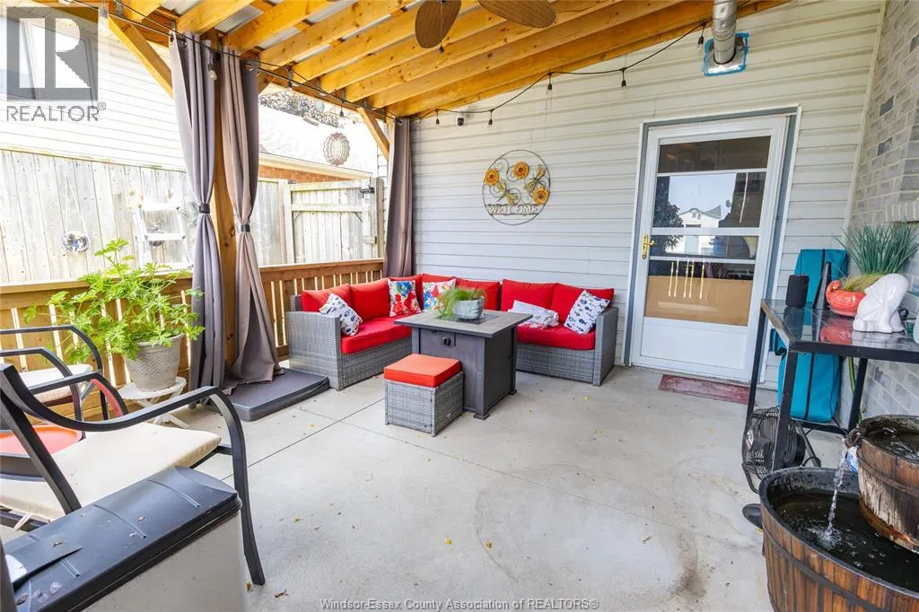 280 McLellan