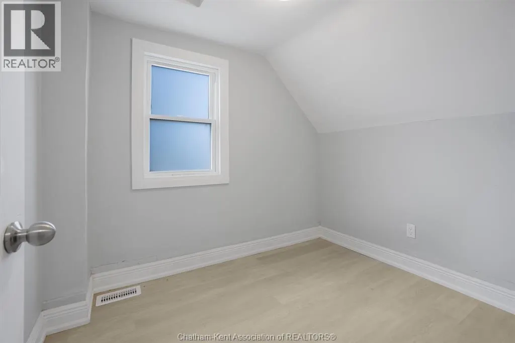 87 Gray STREET