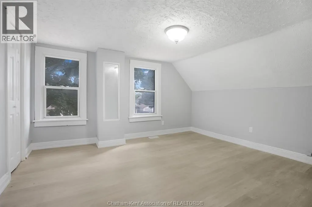 87 Gray STREET