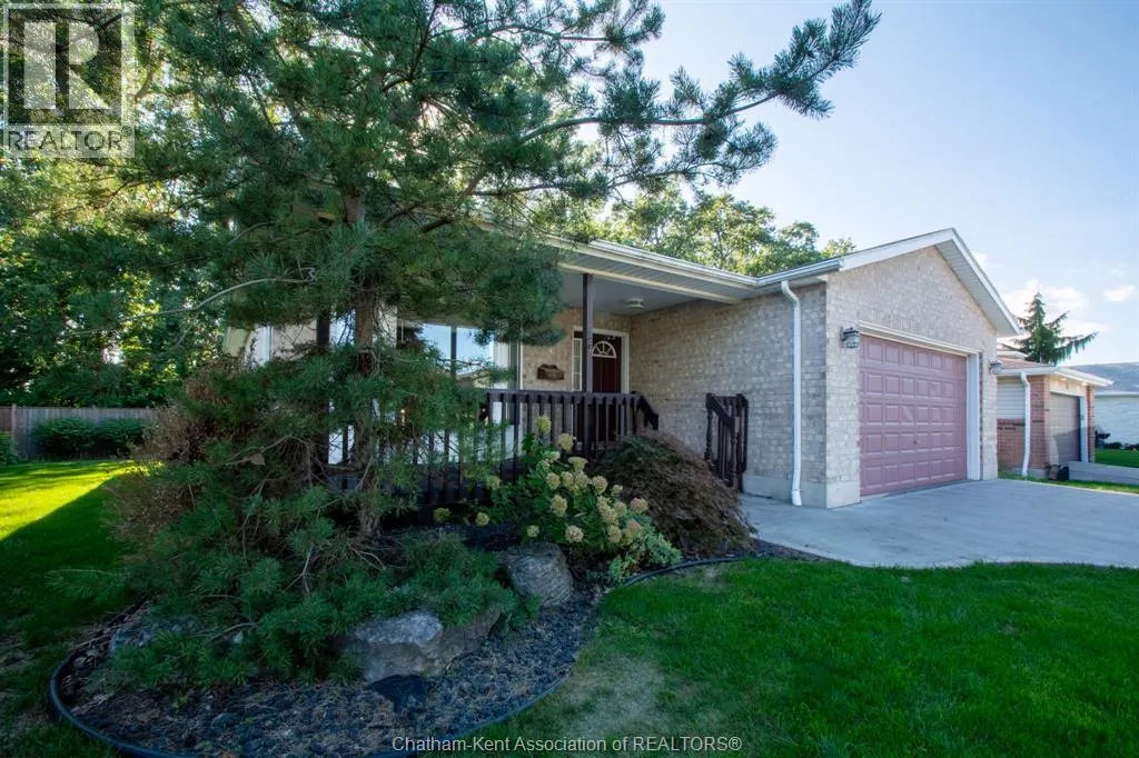 24 Churchill Park ROAD