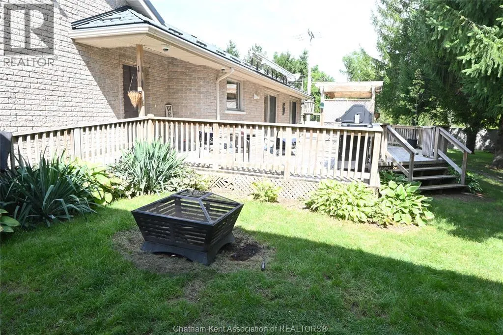 5 Parkside CRESCENT