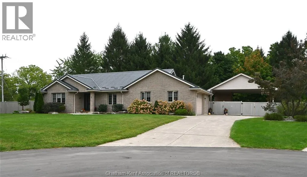 5 Parkside CRESCENT