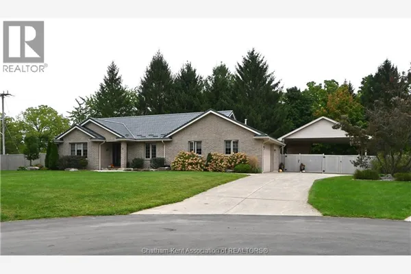 5 Parkside CRESCENT