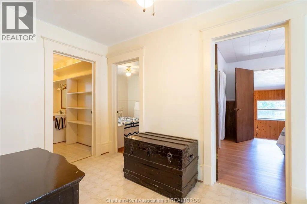 802 ELGIN STREET