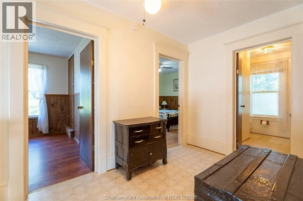 802 ELGIN STREET