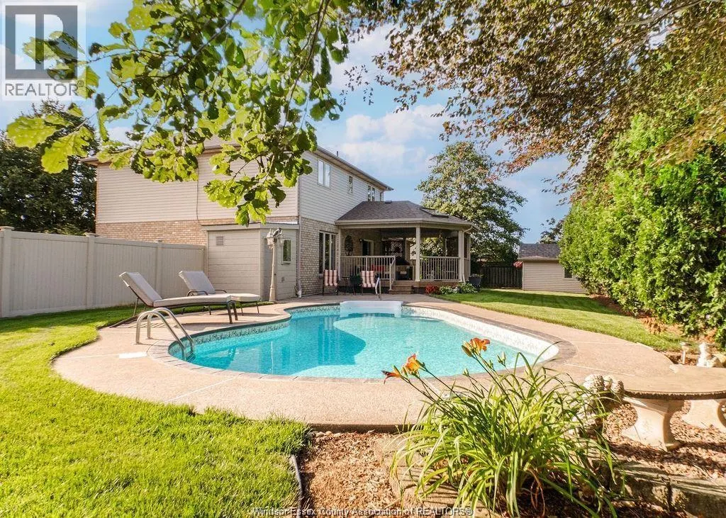 128 Pheasant Run DRIVE