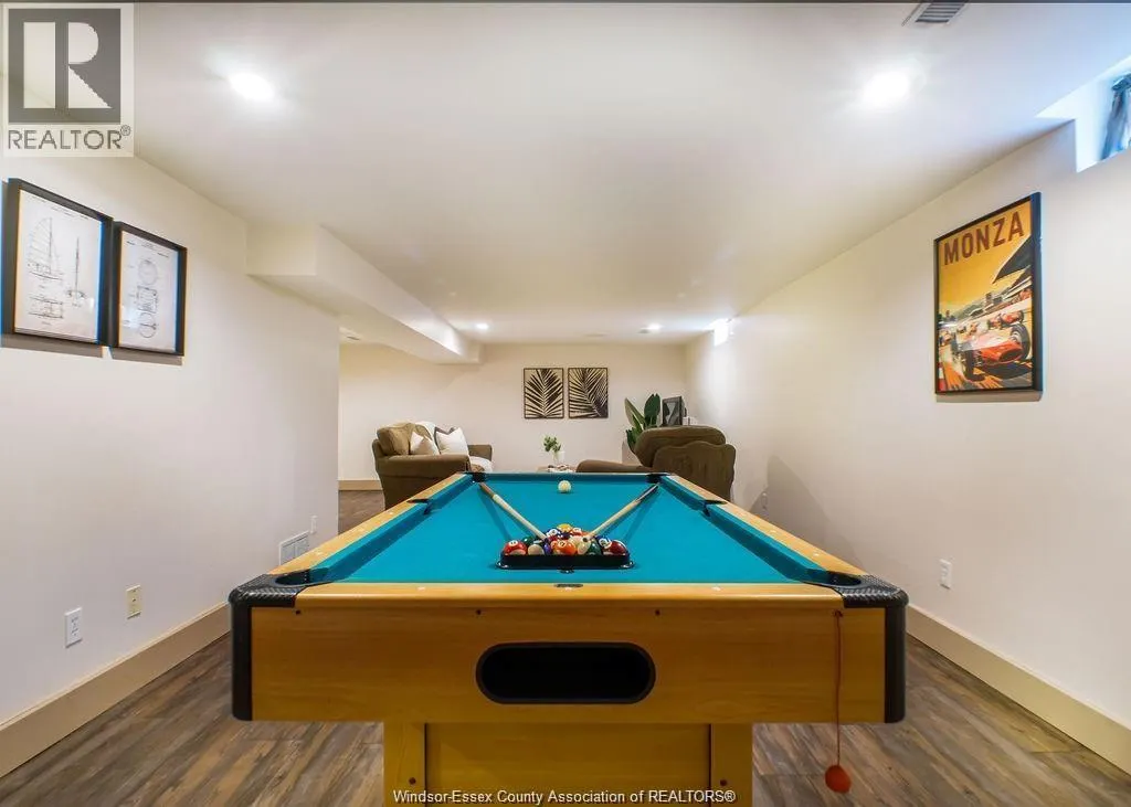 128 Pheasant Run DRIVE