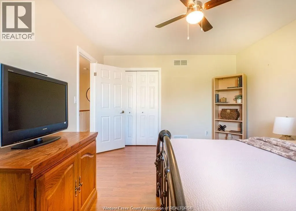 128 Pheasant Run DRIVE