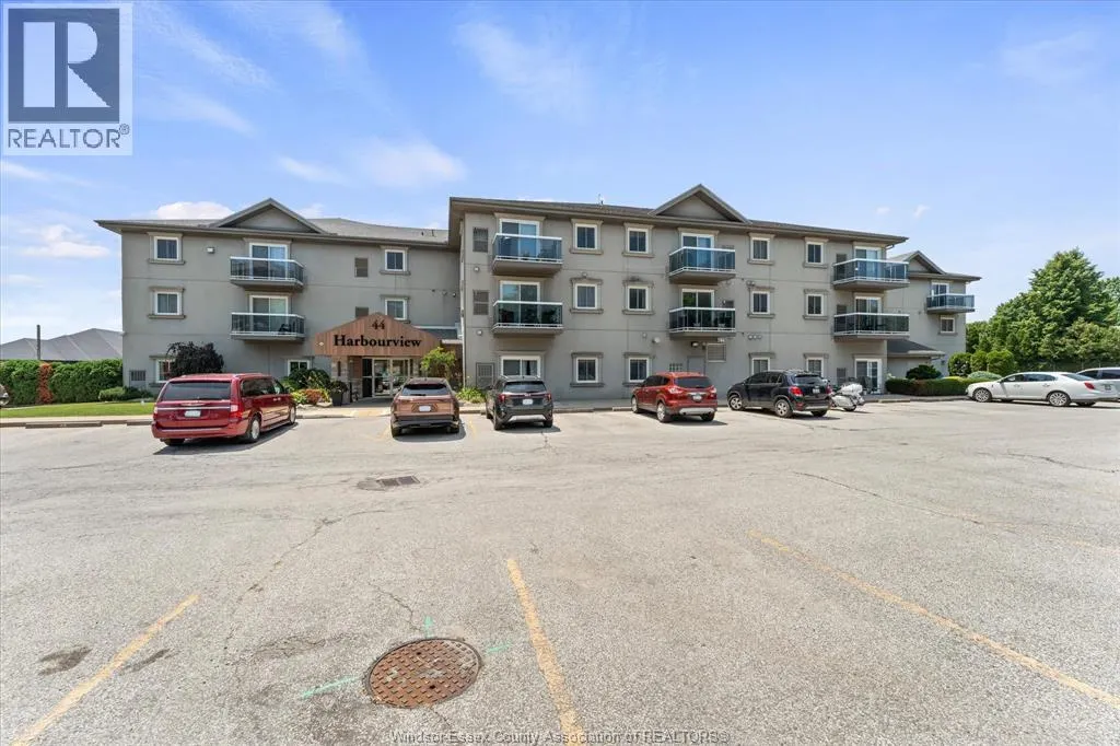 44 ROBSON ROAD Unit# 106
