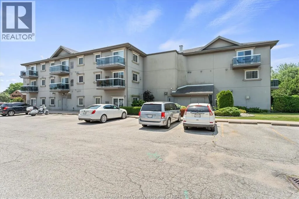 44 ROBSON ROAD Unit# 106