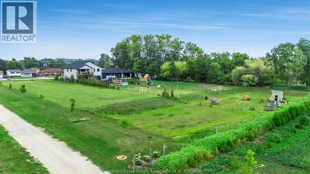 1647 Road 2 East