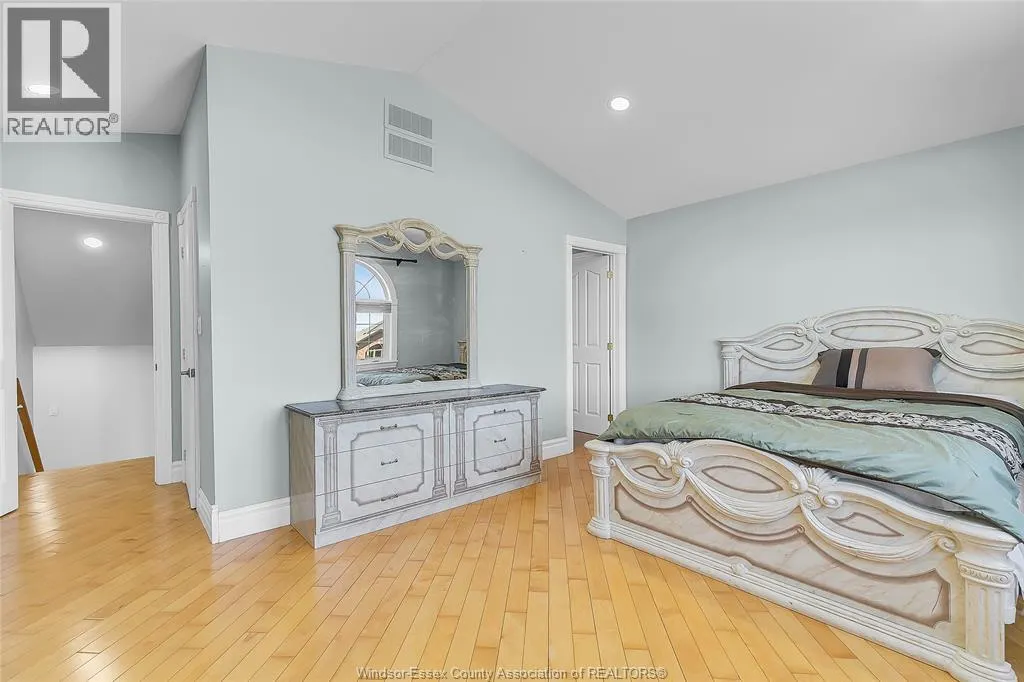 1377 GIRARD DRIVE