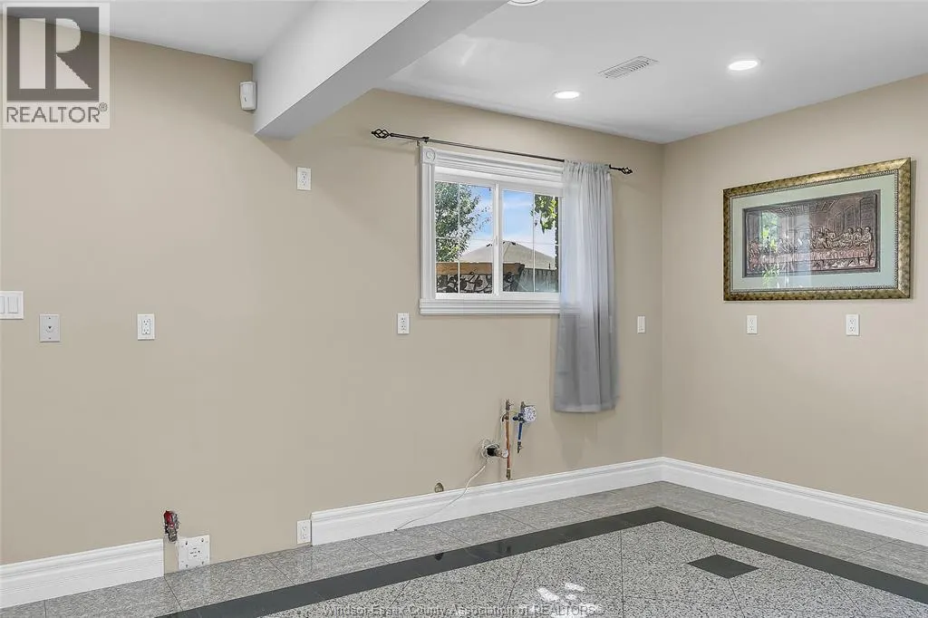 1377 GIRARD DRIVE