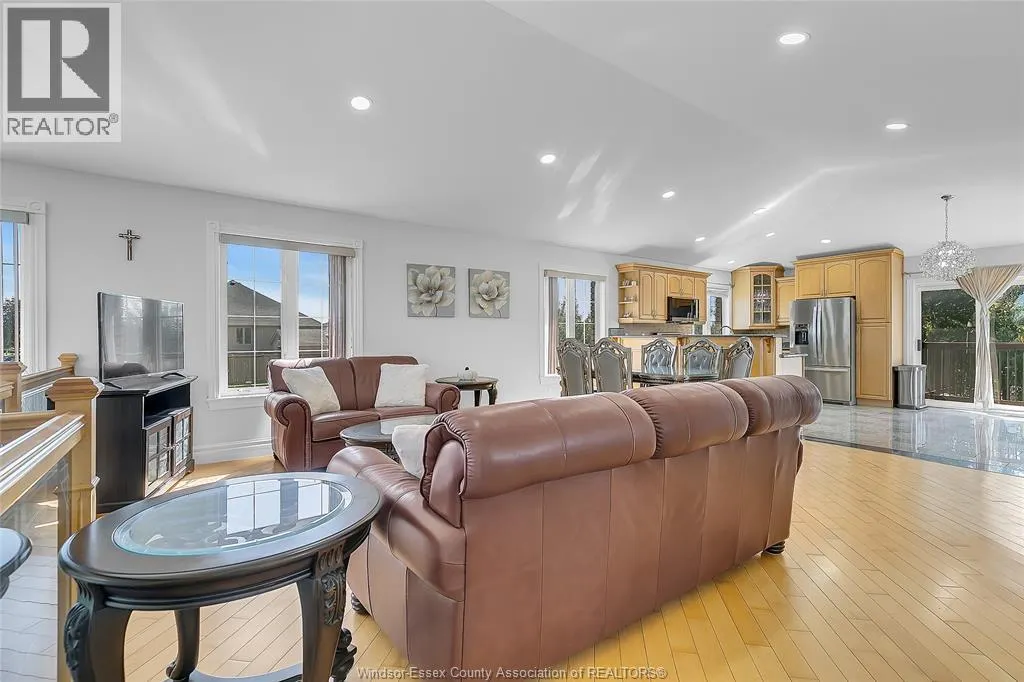 1377 GIRARD DRIVE