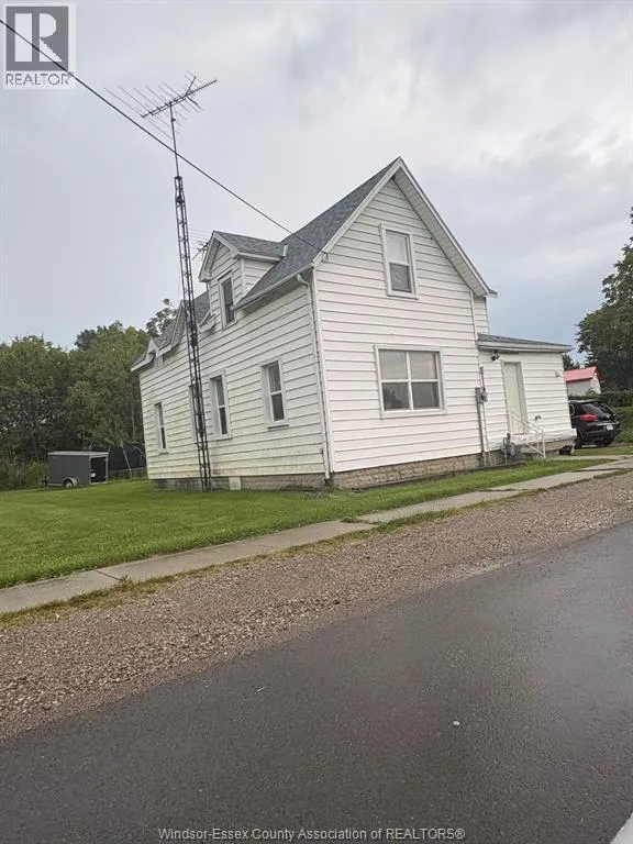 3 DUFFERIN STREET South