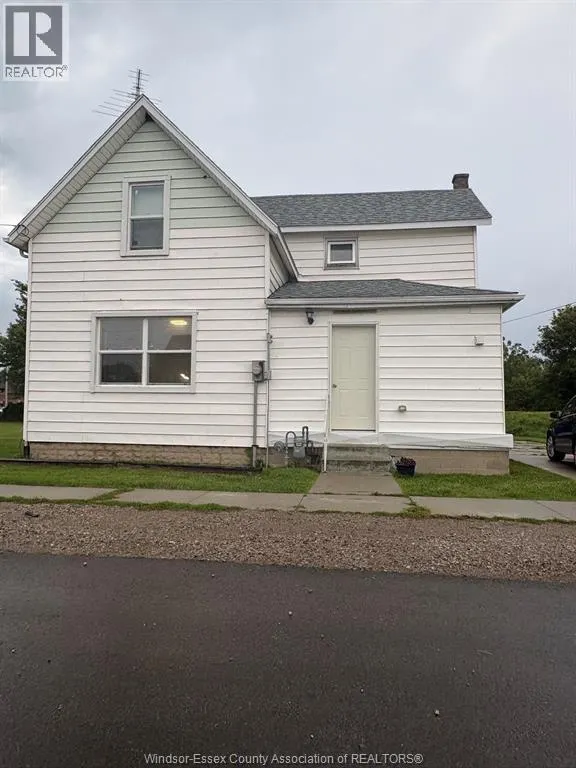 3 DUFFERIN STREET South