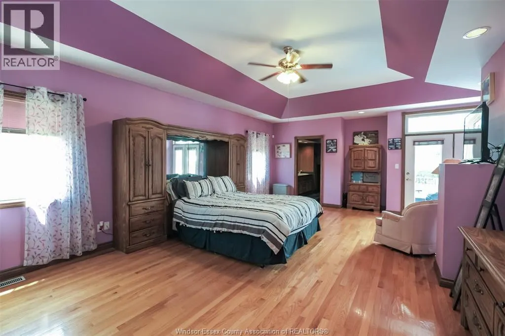 1747 CHORNOBY CRESCENT