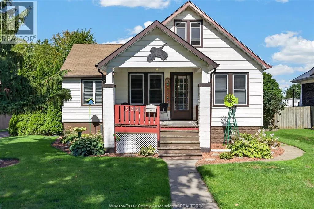319-323 WALLACE STREET