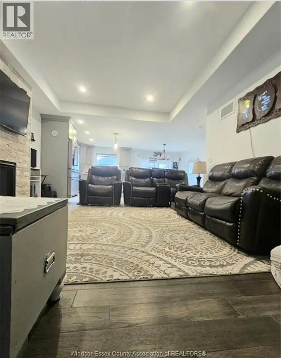 724 FALERIA STREET