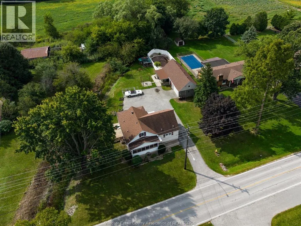 2585 Bouffard ROAD