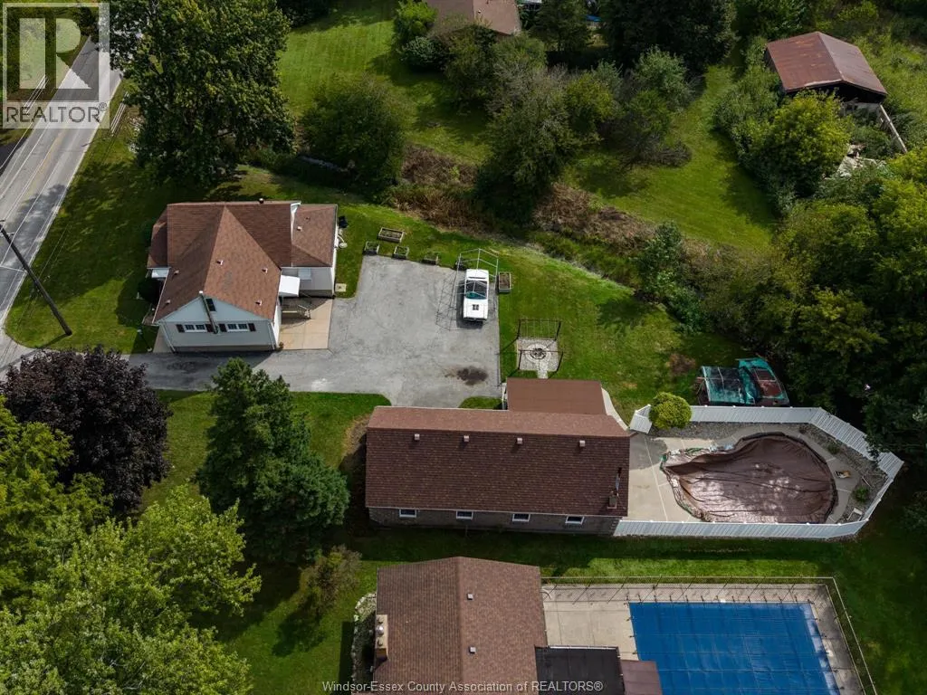 2585 Bouffard ROAD