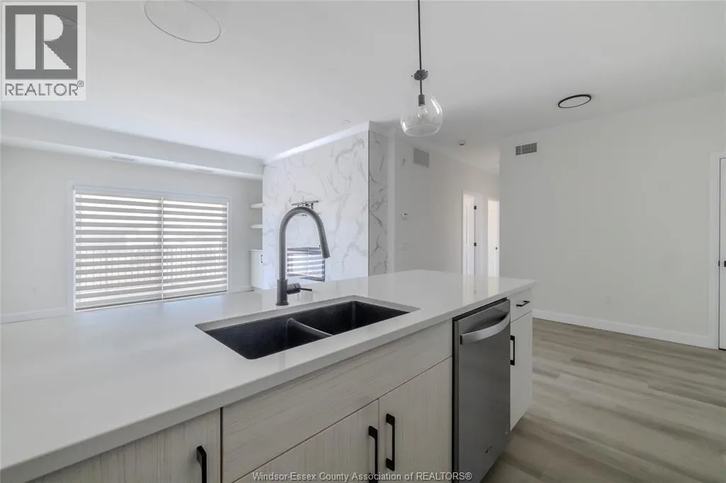 1740 A SPRUCEWOOD AVENUE Unit# 301