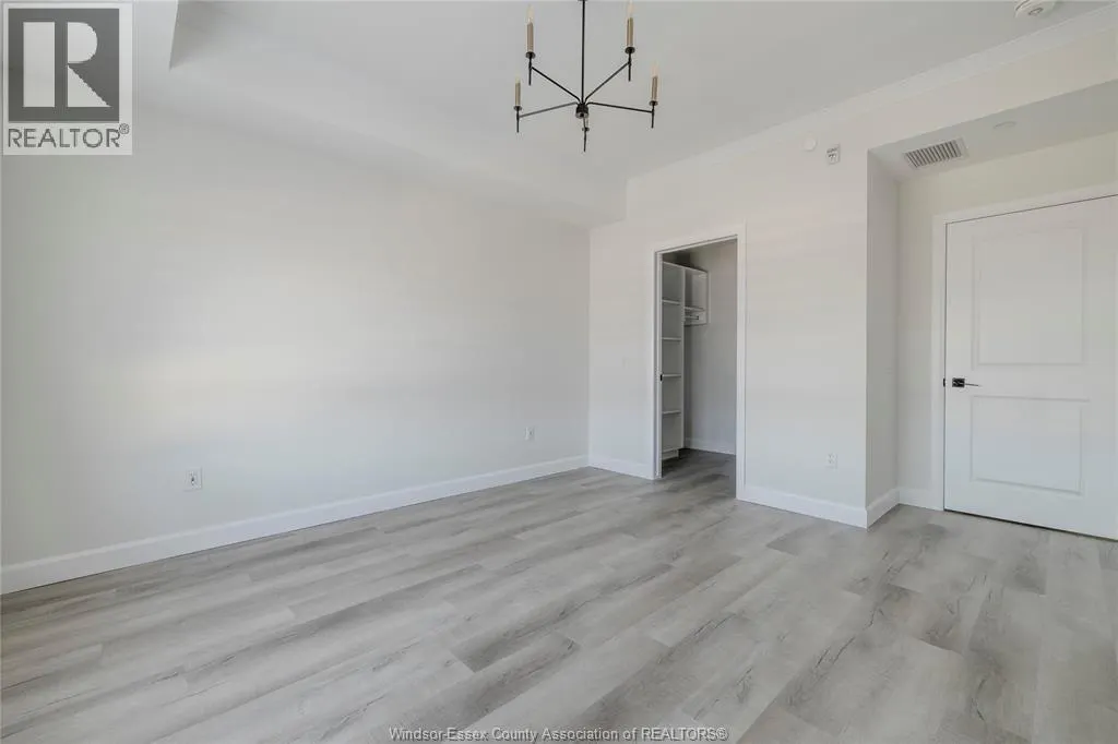 1740 A SPRUCEWOOD AVENUE Unit# 301
