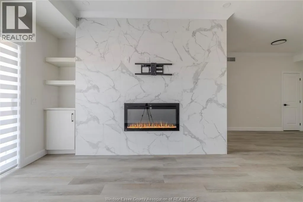 1740 A SPRUCEWOOD AVENUE Unit# 301