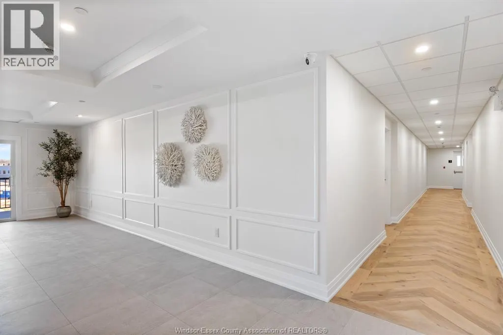1740 A SPRUCEWOOD AVENUE Unit# 301