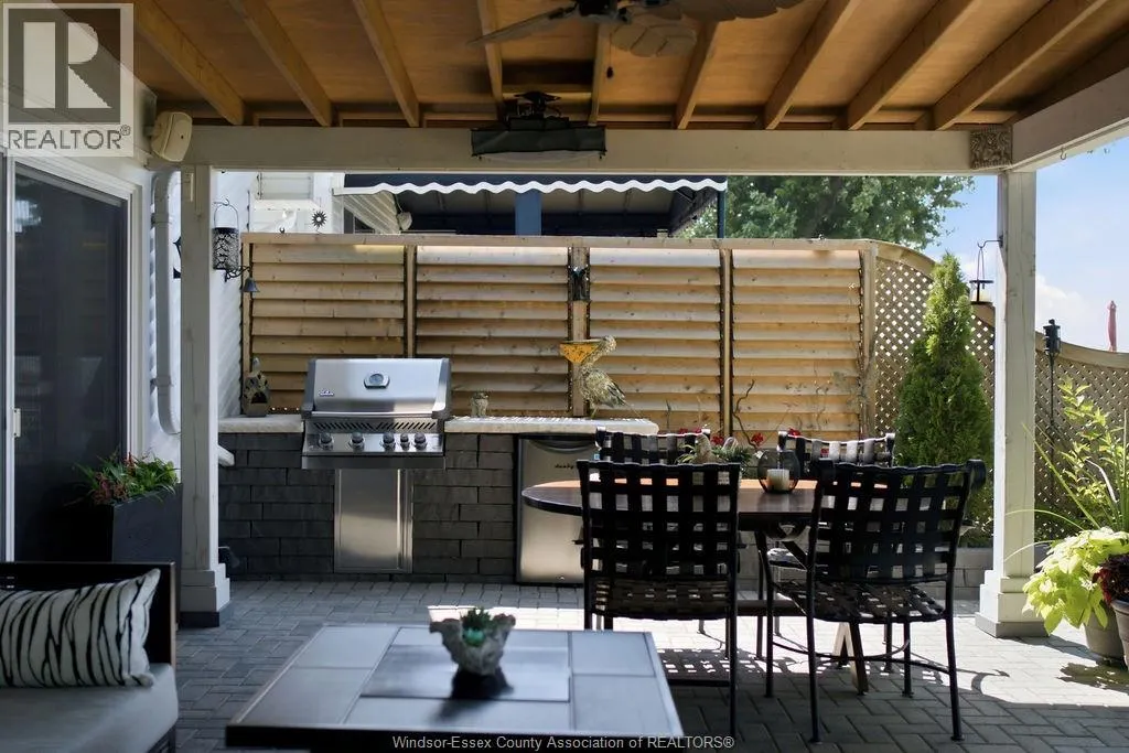 431 CHARRON BEACH