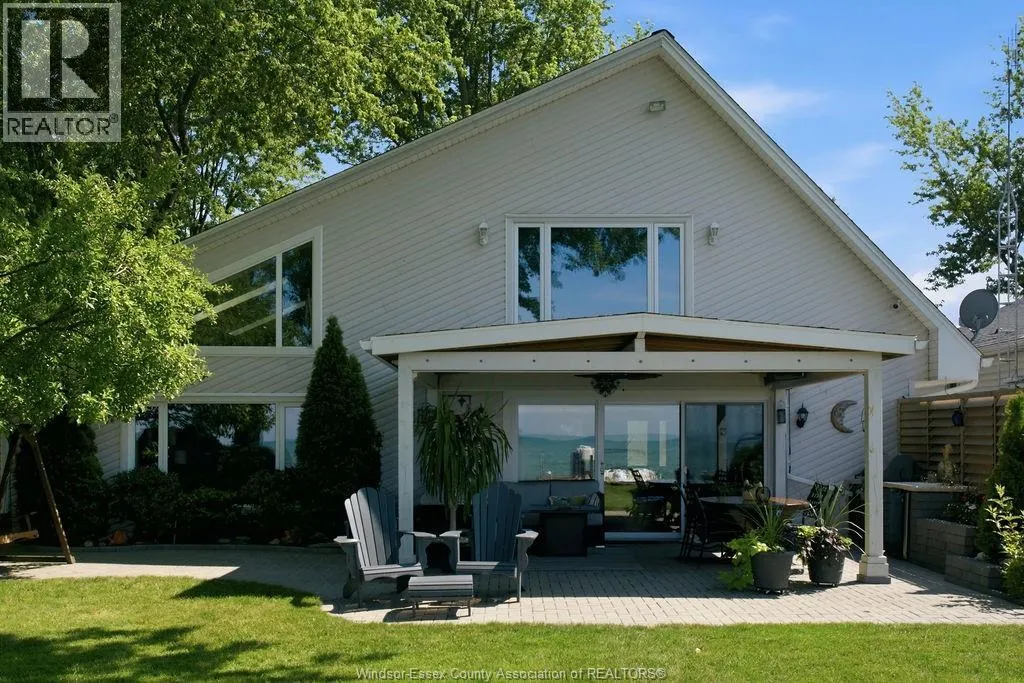 431 CHARRON BEACH
