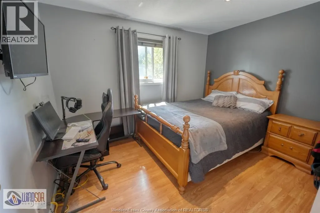 243 HAWTHORN