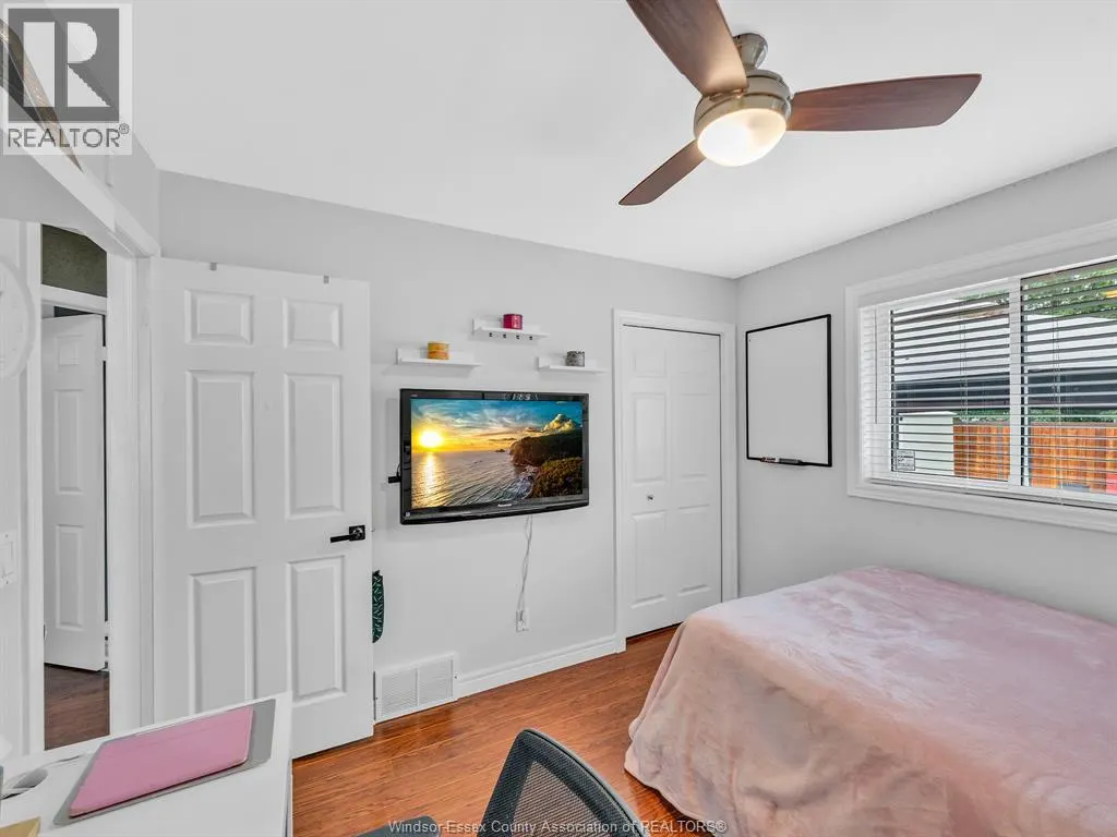 2575 WILDBERRY